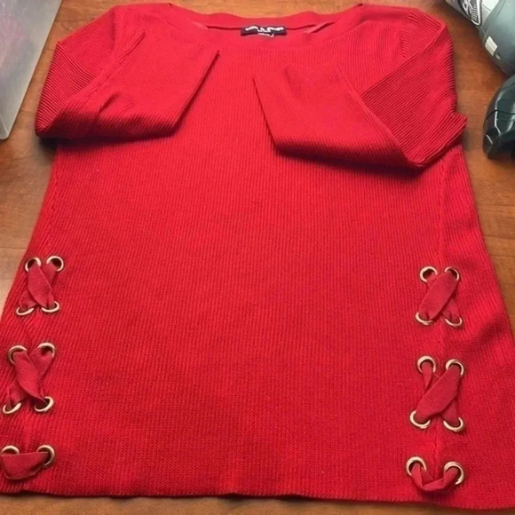 Cable & gauge ladies blouse PM - Picture 10 of 16